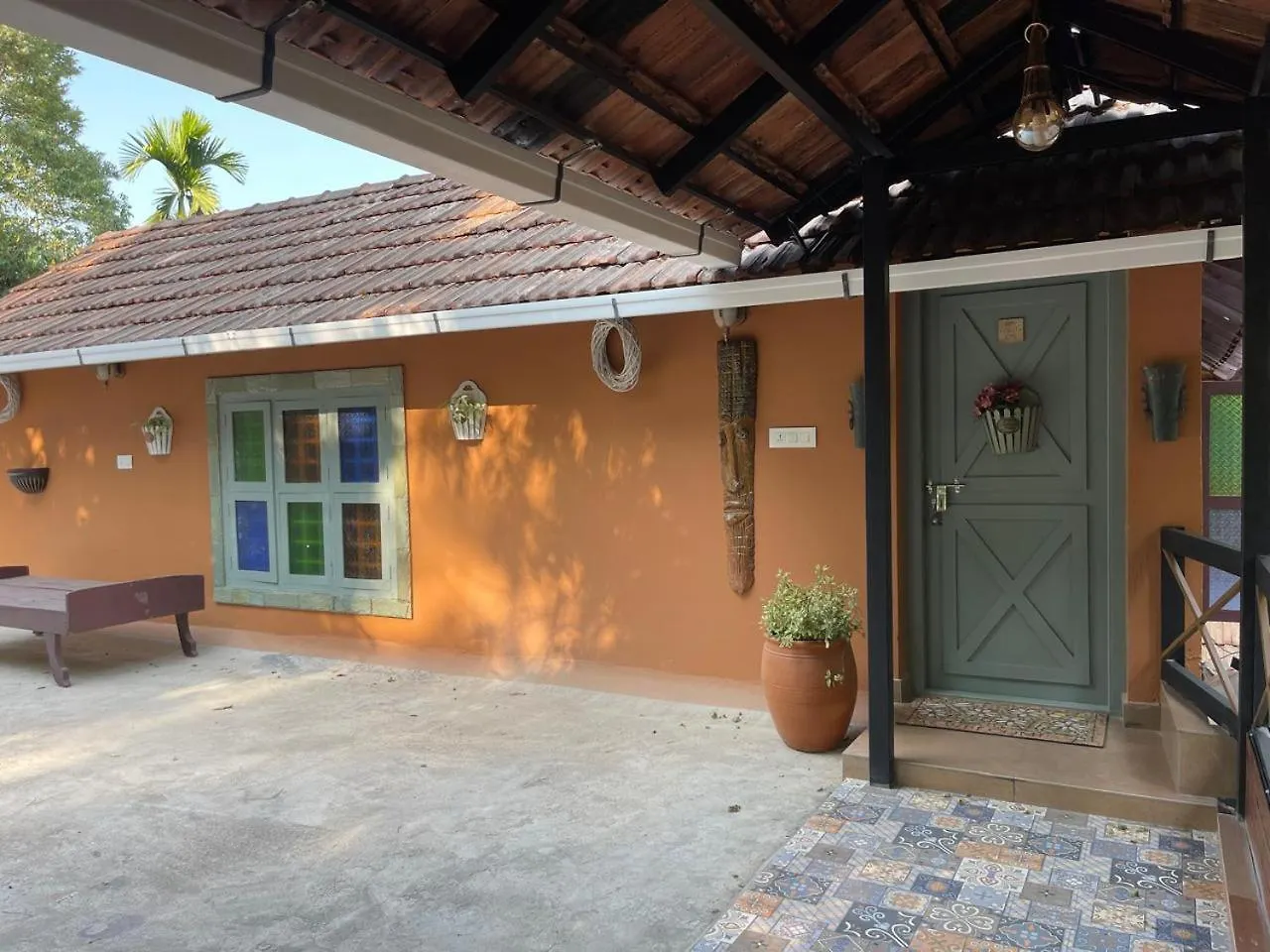 Willowhut Homestay Chegat