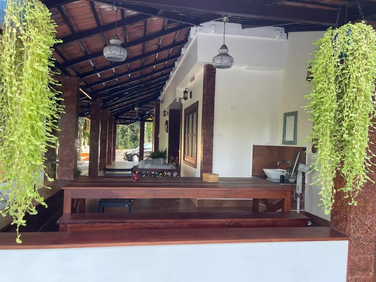 Willowhut Homestay Chegat
