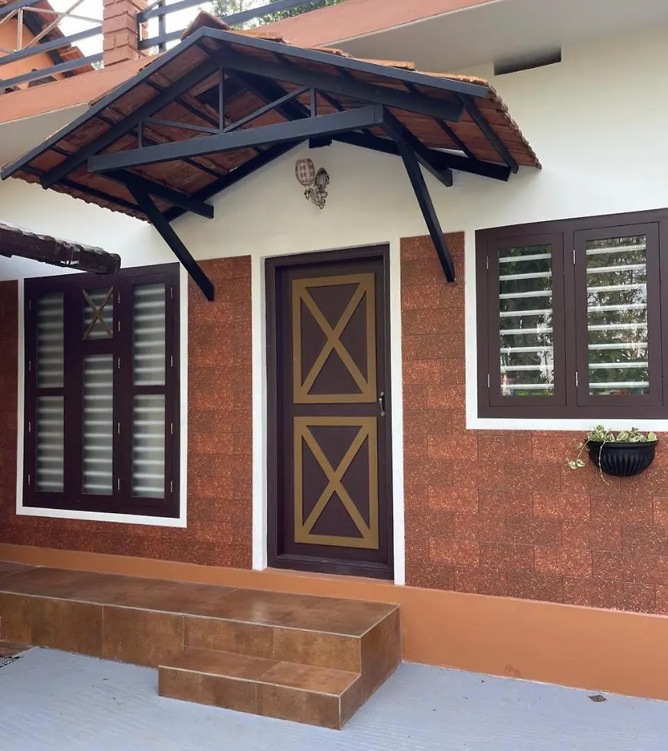 Willowhut Homestay Chegat India